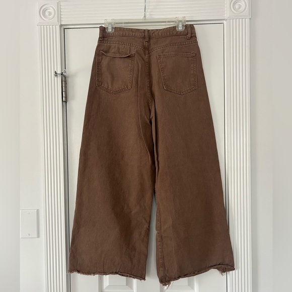 Women’s Brown Wide-Leg Jeans - Picture 2 of 3